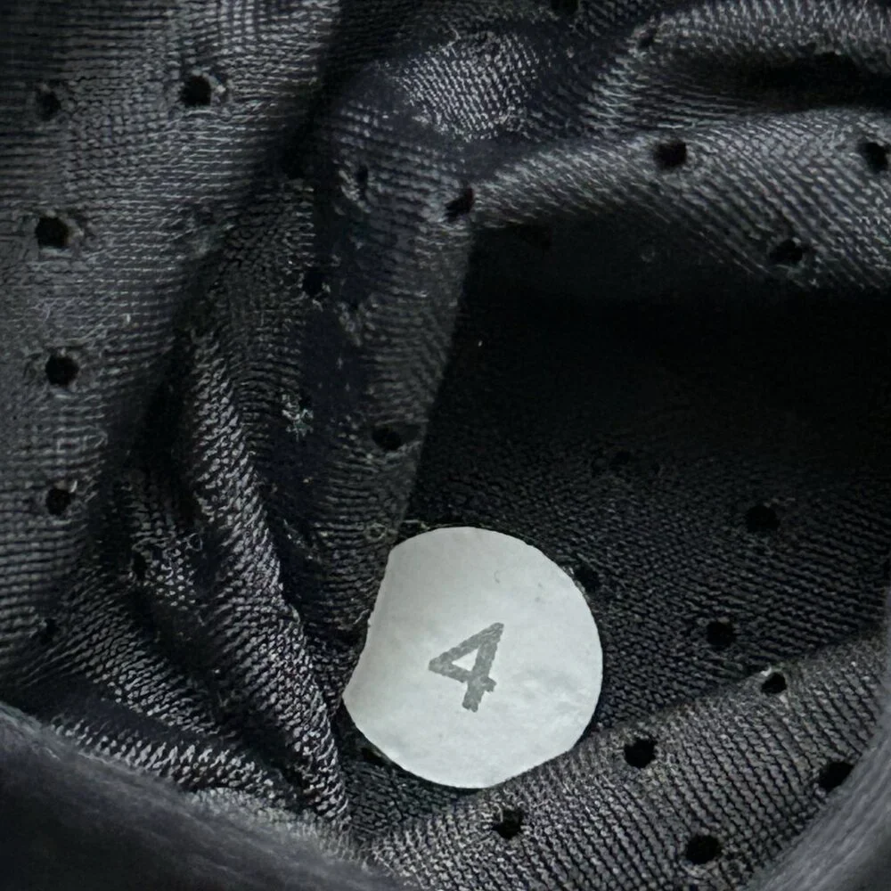 Lululemon Womens Jacket Size 4 Black Gray Var-City Bomber Baseball Stitching‎